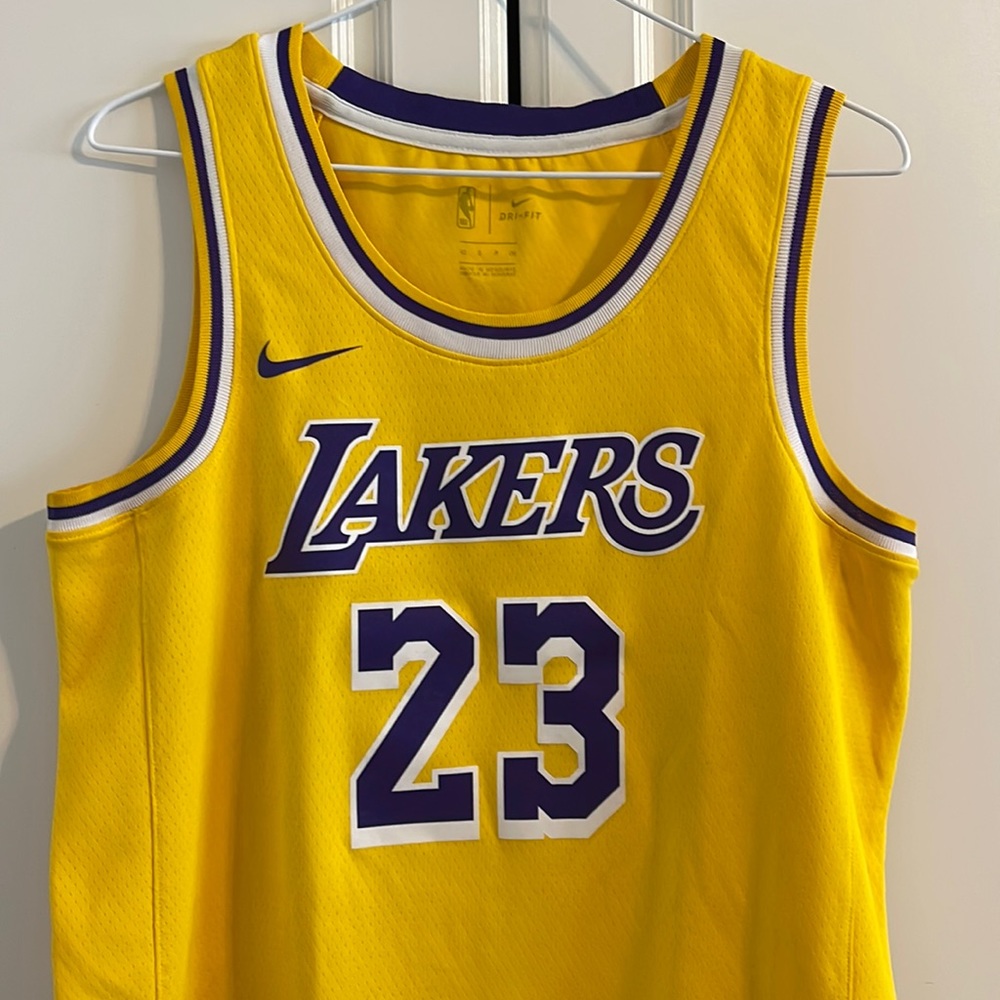 Nike Lakers Swingman Jersey- 23 Lebron James